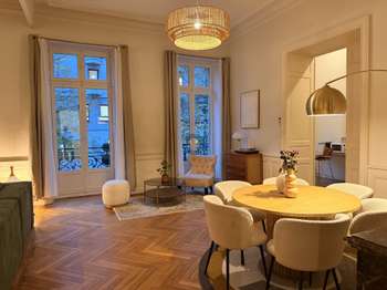 Location Appartement 5 piècesNantes Centre Ville