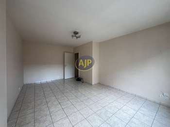 Location Appartement 2 piècesNantes Centre Ville
