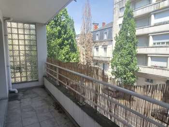 Location Appartement 2 piècesNantes Centre Ville