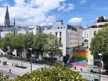 Location Appartement 2 piècesNantes Centre Ville