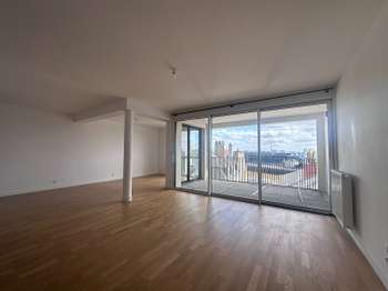 Location Appartement 4 piècesNantes Centre Ville