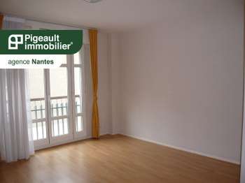 Location appartement 1 pièce Nantes Centre Ville 44