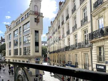 Location Appartement 2 piècesNantes Centre Ville