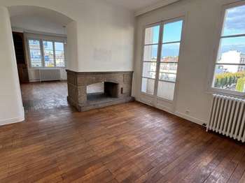 Location Appartement 4 piècesNantes Centre Ville