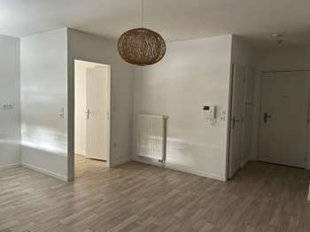 Location Appartement 3 piècesNantes Centre Ville