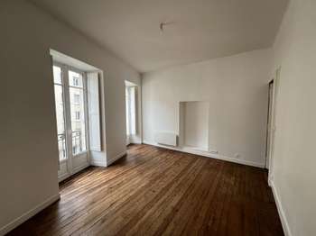 Location Appartement 2 piècesNantes Centre Ville