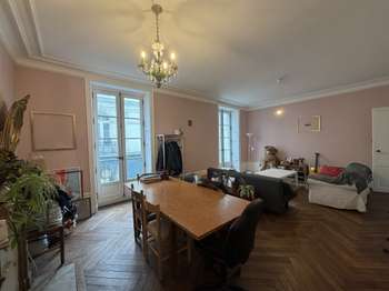 Location Appartement 3 piècesNantes Centre Ville