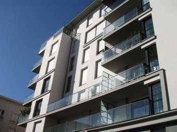 Location Appartement 2 piècesNantes Centre Ville