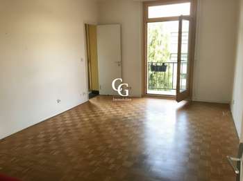 Location Appartement 5 piècesNantes Centre Ville