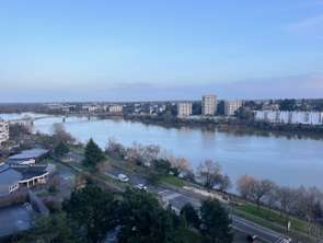 Location Appartement T1Nantes Île de Nantes