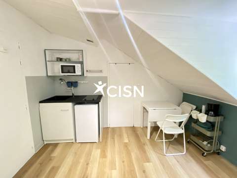 Location Studio 1 pièce Nantes Île de Nantes 44