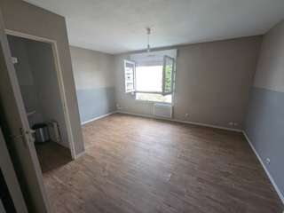 Location Studio 11 pièces