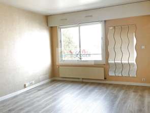 Location Appartement 2 piècesNantes Pont Du Cens - Petit Port
