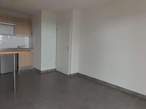 Location appartement 2 pièces Nantes Pont Du Cens - Petit Port 44