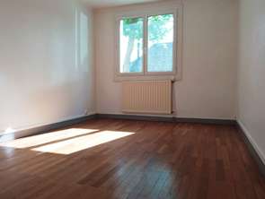 Location Appartement 4 piècesNantes Pont Du Cens - Petit Port