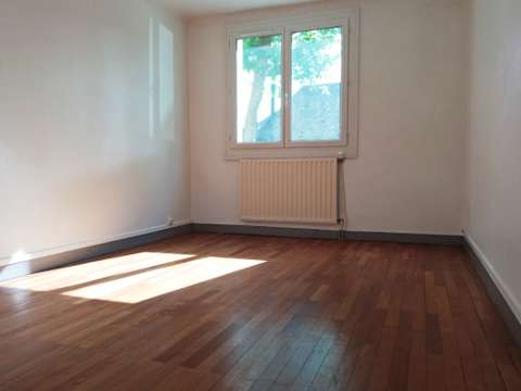 Location appartement 4 pièces Nantes Pont Du Cens - Petit Port 44