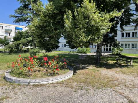Location appartement 3 pièces Nantes Pont Du Cens - Petit Port 44