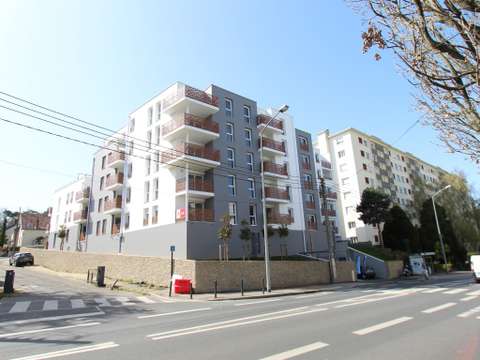 Location appartement 2 pièces Nantes Pont Du Cens - Petit Port 44