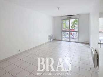 Location Appartement 2 piècesNantes Pont Du Cens - Petit Port