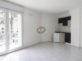 Location appartement 3 pièces Nantes Pont Du Cens - Petit Port 44