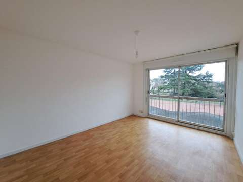 Location appartement 2 pièces Nantes Rond-Point de Paris - Blanche de Castille 44