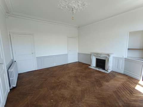 Location appartement 8 pièces Nantes Saint-Clément - Jardin des plantes 44