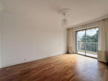Location Appartement 2 piècesNantes Saint-Clément - Jardin des plantes