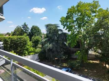 Location Appartement 3 piècesNeuilly-Plaisance