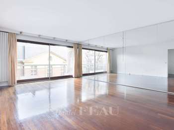 Location Appartement 3 piècesNeuilly-sur-Seine