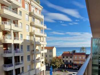 Location appartement 2 pièces Nice 06