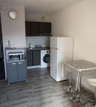 Location appartement 1 pièce Nîmes 30