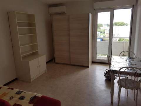 Location appartement 1 pièce Nîmes 30