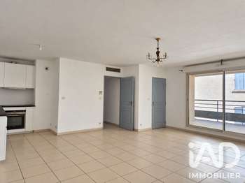 Location Appartement 4 piècesNîmes