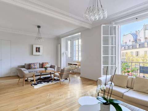 Location appartement 5 pièces Paris 16e 75
