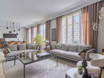 Location Appartement 5 piècesParis 16e