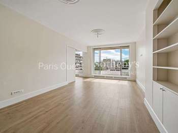 Location Appartement 4 piècesParis 16e