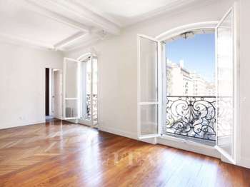 Location appartement 4 pièces Paris 17e 75