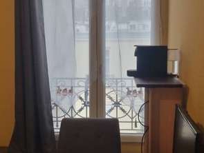 Location Appartement T1Paris 18e