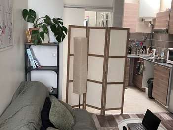 Location Appartement 3 piècesParis 18e