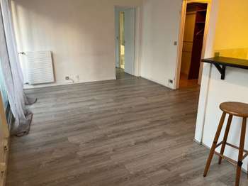 Location Appartement 2 piècesParis 18e