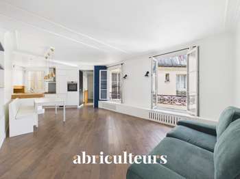 Location Appartement 3 piècesParis 18e
