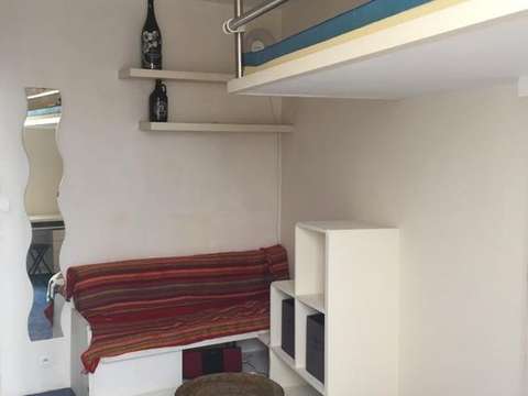 Location appartement 1 pièce Paris 19e 75