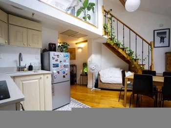 Location Appartement 2 piècesParis 19e