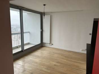 Location Appartement 4 piècesParis 19e