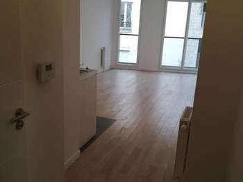 Location Appartement T1Paris 20e