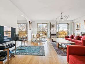 Location Appartement 5 piècesParis 7e