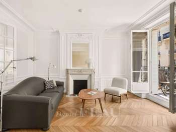 Location Appartement 5 piècesParis 7e