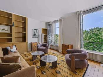 Location Appartement 4 piècesParis 7e