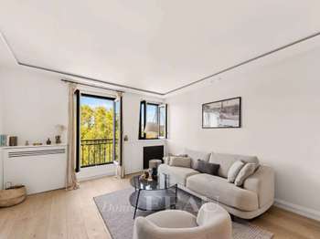 Location Appartement 4 piècesParis 7e