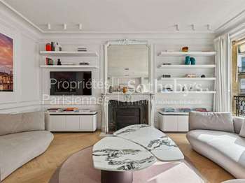 Location appartement 4 pièces Paris 8e 75